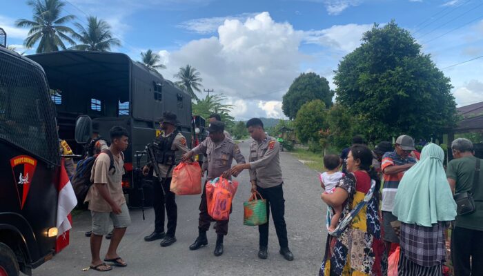 Situasi Kondusif pasca Kericuhan, Polisi Fasilitasi Kepulangan Pengungsi Warga Karya Bumi Besum 