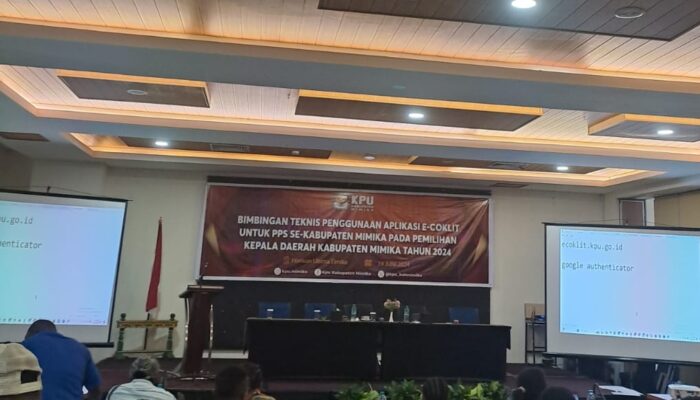 Gunakan Aplikasi e-Coklit di Pilkada, KPU Mimika gelar Bimtek kepada PPS