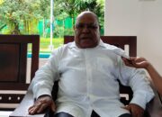 Pernah Jadi Guru, Tokoh Amungme Emanuel Kemong : Pembangunan Mimika Harus dimulai dari Dunia Pendidikan