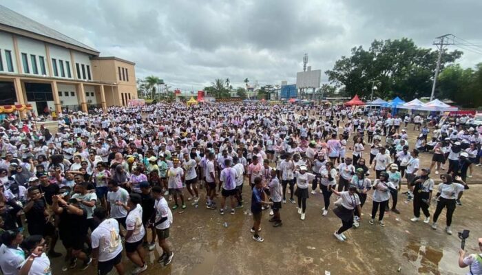 Sukses digelar kali Perdana, Suzy Rettob: Timika Colour Run bawa  Dampak Positif Bagi Pemuda dan Pelajar