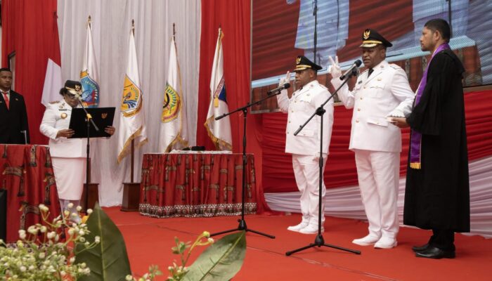 Lantik Nenu Tabuni dan Marten Ukago sebagai Pj Bupati, Ribka Haluk:  Konsolidasi Lintas Tokoh Demi Stabilitas Keamanan