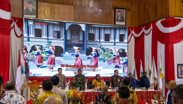 Canangkan Pilkada Aman dan Damai, Pemprov Papua Tengah Gelar Rakor bersama Kemendagri dan KPU