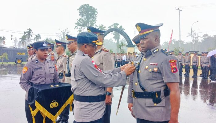 Sejumlah Kepala Satuan di Rotasi, Kapolres Mimika: Jalankan Tugas Dengan Penuh Tanggungjawab