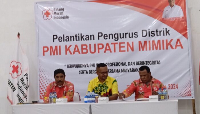 18 Pengurus PMI tingkat Distrik Resmi Dilantik oleh Ketua OKK, Septinus Timang: Mitra Staregis Pemerintah  Dalam Misi Kemanusiaan
