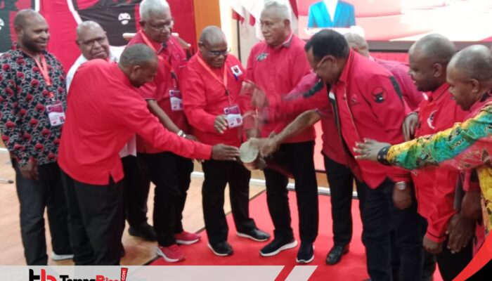 Gelar Rakerdasus Papua Tengah di Timika, Komarudin : Rebut Kemenangan dan Catat Sejarah Untuk Papua Tengah
