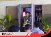 Pintu Metal Detektor Digunakan Untuk Keamanan Gedung Rekapitulasi Tingkat Provinsi Papua Tengah