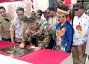 Kantor Distrik Wania Diresmikan, Pesan Pj. Bupati Mimika Agar Tingkatkan Pelayanan Kepada Masyarakat