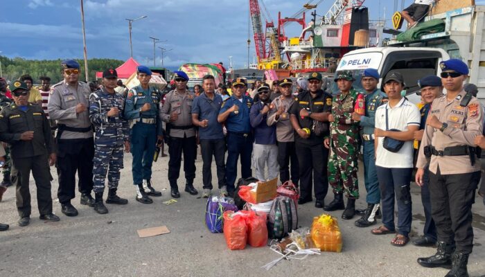 Arus Balik Lebaran, Sebanyak 127 Liter Miras dan 1 Senapan Gas diamankan di Pelabuhan Poumako