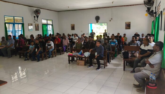 CMNI dan Kepala Kampung Nawaripi Bawa Sukacita dan Kesaksian di Lapas Kelas IIB Timika