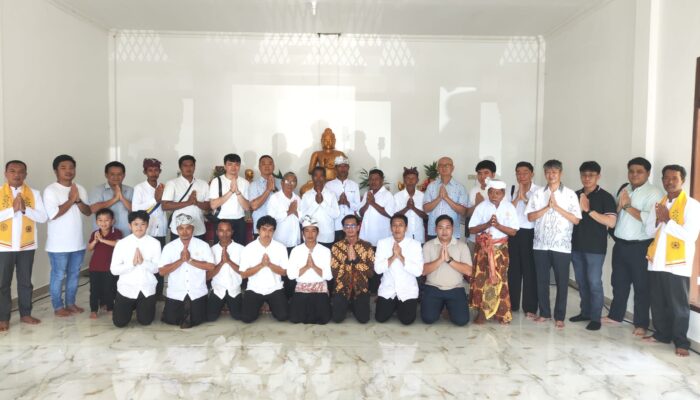 Peringati Tri Hari Suci Waisak, Penghormatan Tiga Peristiwa Dalam Kehidupan Sang Buddha: Kelahiran, Pencerahan Sempurna, dan Parinibbana
