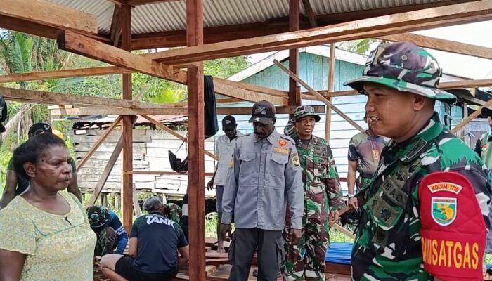 Dansatgas TMMD Tinjau Progres Pembangunan Rumah