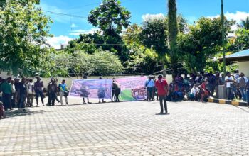 Tuntut Kejelasan Kompensasi AMDAL, LMA Tsingwarop Duduki Kantor YPMAK