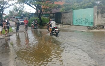 5 Kali Usulkan di Musrenbang Tak Digubris, Pemkam Nawaripi Akhirnya Perbaiki Jalan Kabupaten Pakai Dana Desa