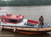 Perahu Susun Berpenumpang 20 Orang Kandas dan Mati Mesin di Muara Inauga, Tim SAR Bergerak Cepat