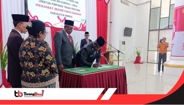 Sah, Abraham Kateyau Dilantik Jadi Pj Sekda Mimika