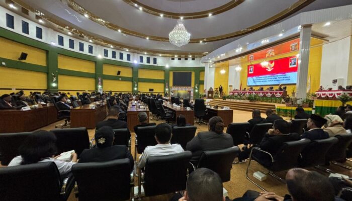 Pemkab Mimika Jawab Pandangan Fraksi DPRK Terkait Ranperda APBD Perubahan 2025