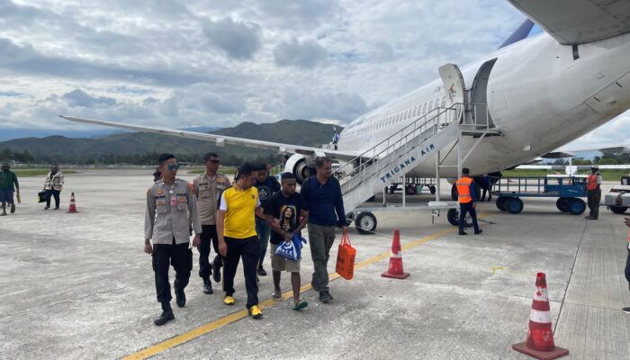 Tiga Tersangka Pembunuhan Supir di Wamena Diserahkan ke Kejaksaan, Satgas Ops Damai Cartenz Tegaskan Penegakan Hukum Terus Berjalan
