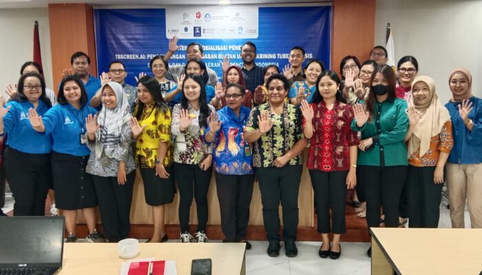 Gelar Sosialisasi di Timika, UGM Kembangkan AI Bantu Deteksi TBC Melalui Foto Rontgen