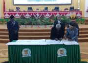 8 Fraksi DPRK Menerima dan Menyetujui APBD-P Ditetapkan Menjadi Perda Tanpa Catatan