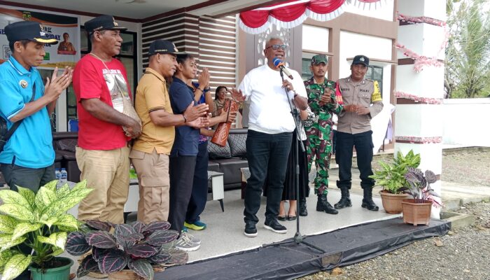 Luncurkan Program Bank Sampah, Bupati Rettob: Ubah Sampah Jadi Uang