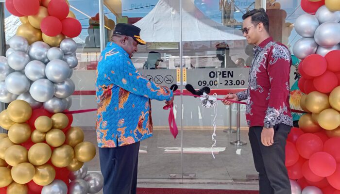 Richeese Factory Diresmikan, Abraham Kateyau: Dorong Pertumbuhan Ekonomi dan Serapan Tenaga Kerja Lokal