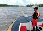 Perahu Susun Alami Kerusakan Mesin di Muara Kekwa, SAR Timika Lakukan Evakuasi Penumpang