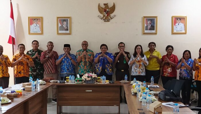 Distanbun Mimika Gelar Pertemuan, Komisi Pengawasan Pupuk dan Pestisida Terbentuk dan Bahas Peredarannya