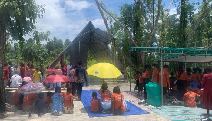 Ribuan Umat Katolik Mimika Siarah ke Gua Maria Penolong Abadi Paieve Mile 21