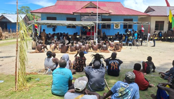 Saat Kunker, Bupati dan Wakil Bupati Mimika Terima Beragam Keluh-kesah Warga Amar