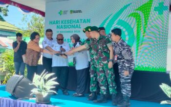 LENSA FOTO: Peringati Hari Kesehatan Nasional Ke-61, Dinkes Mimika Launching Medical Check Up dan Pameran Foto Kesehatan
