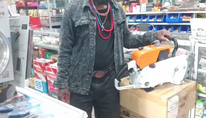 Bantuan Chainsaw dari Bapak Presiden Prabowo Sangat Bermanfaat Untuk Masyarakat Ilaga Utara