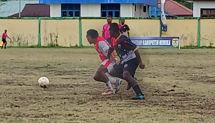 Timika Putra FC Menang 3-0 Atas Kinamol FC, Lolos Ke Perempat Final Bupati Cup Mimika 2025