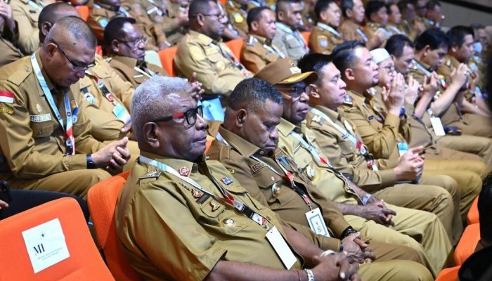 Solidnya Forkopimda Cerminkan Kepemimpinan Bupati Rettob, Pengamat Politik: Kepala Daerah adalah Eksekutor Utama Visi Presiden