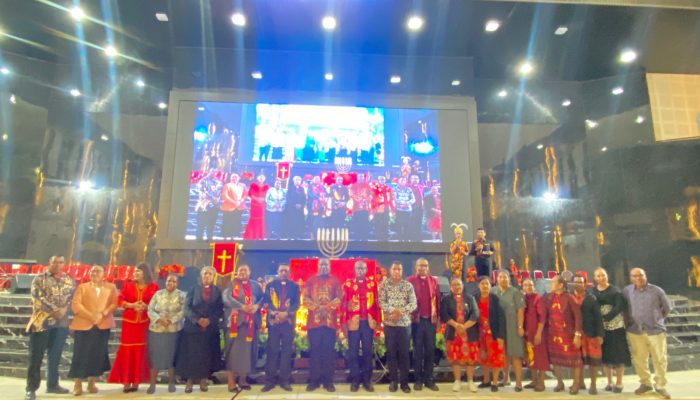 Gelar Kebaktian Penyegaran Iman (KPI) Peringati HUT Pekabaran Injil ke-171 di Tanah Papua, Abraham Kateyau: Bawa Terang, Harapan, dan Perubahan nilai-nilai kehidupan masyarakat Papua