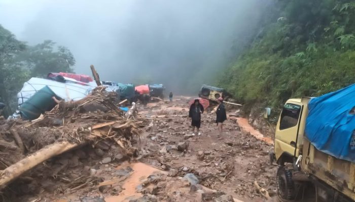Longsor di Yalimo, Jalur Trans – Papua Jayapura – Wamena Terputus