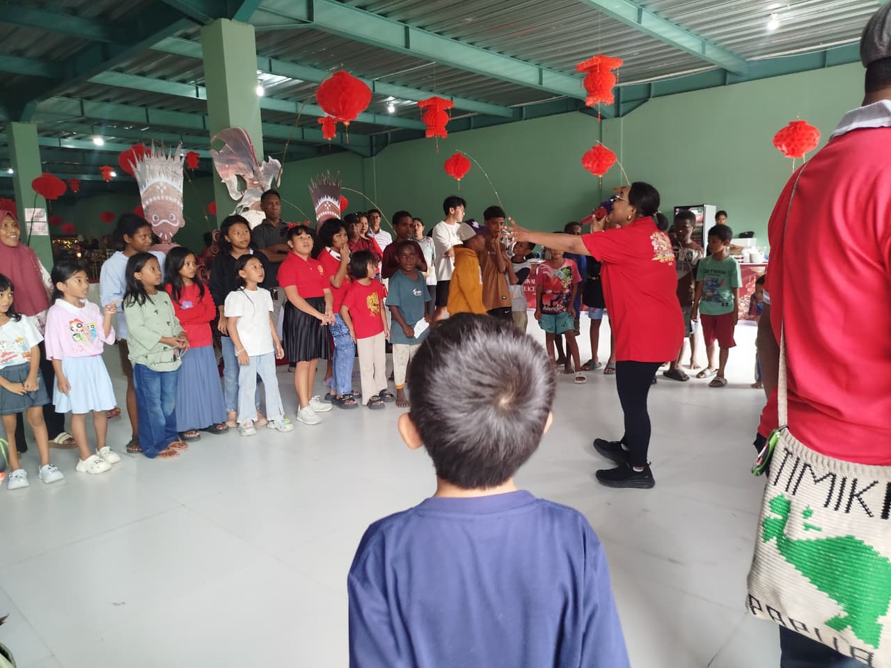 Hari Kedua Festival Pasar Imlek di Jalan Budi Utomo, Warga Antusias Serbu Stan UMKM