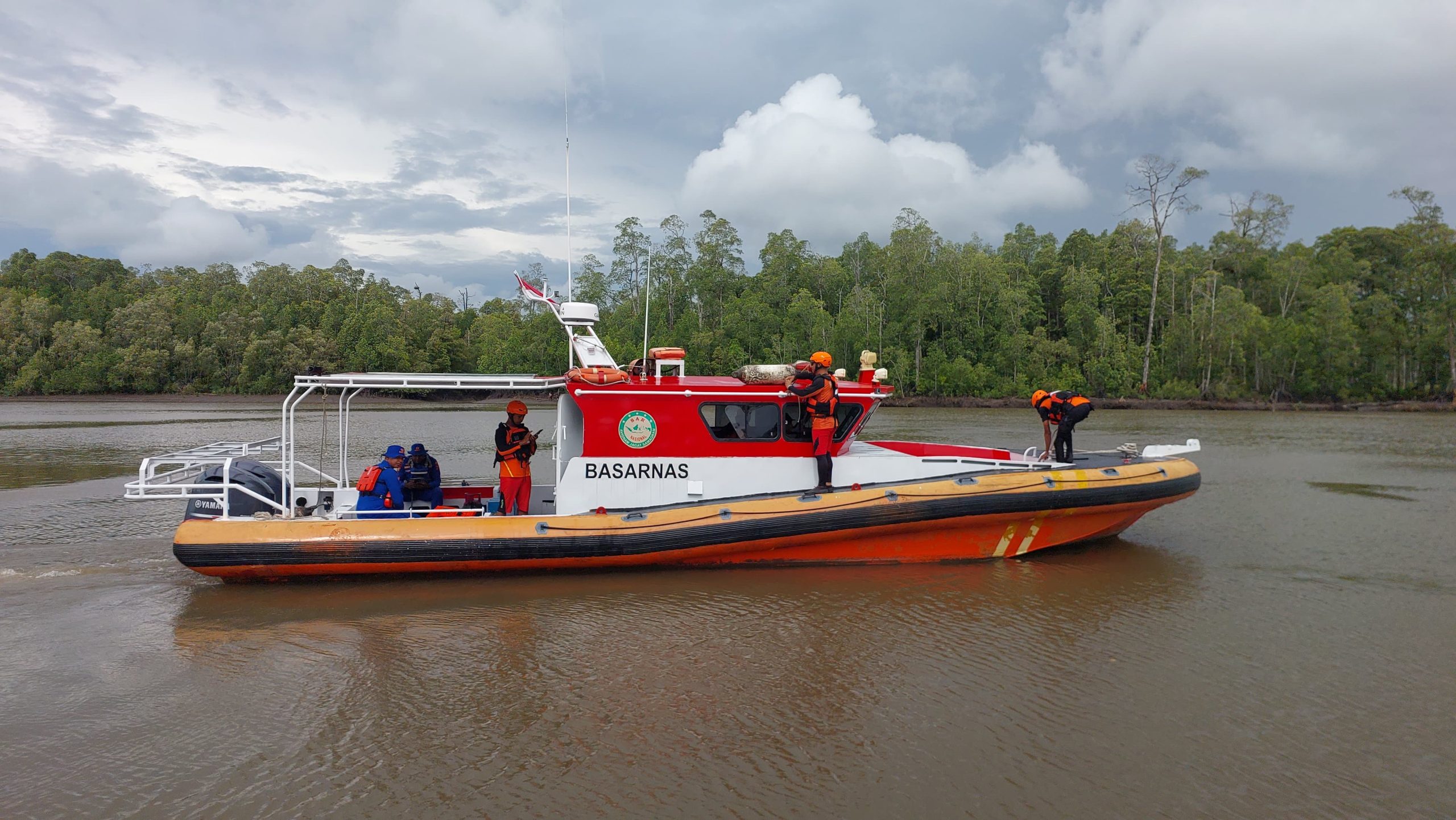 Ibu Pencari Karaka Diterkam Buaya di Sungai Agimuga, Tim SAR Gabungan Sisir Lokasi Kejadian