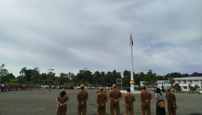 Kegiatan Tahun 2026 Sudah Mulai Diproses, Ini Pesan Sekda Mimika Saat Apel Pagi