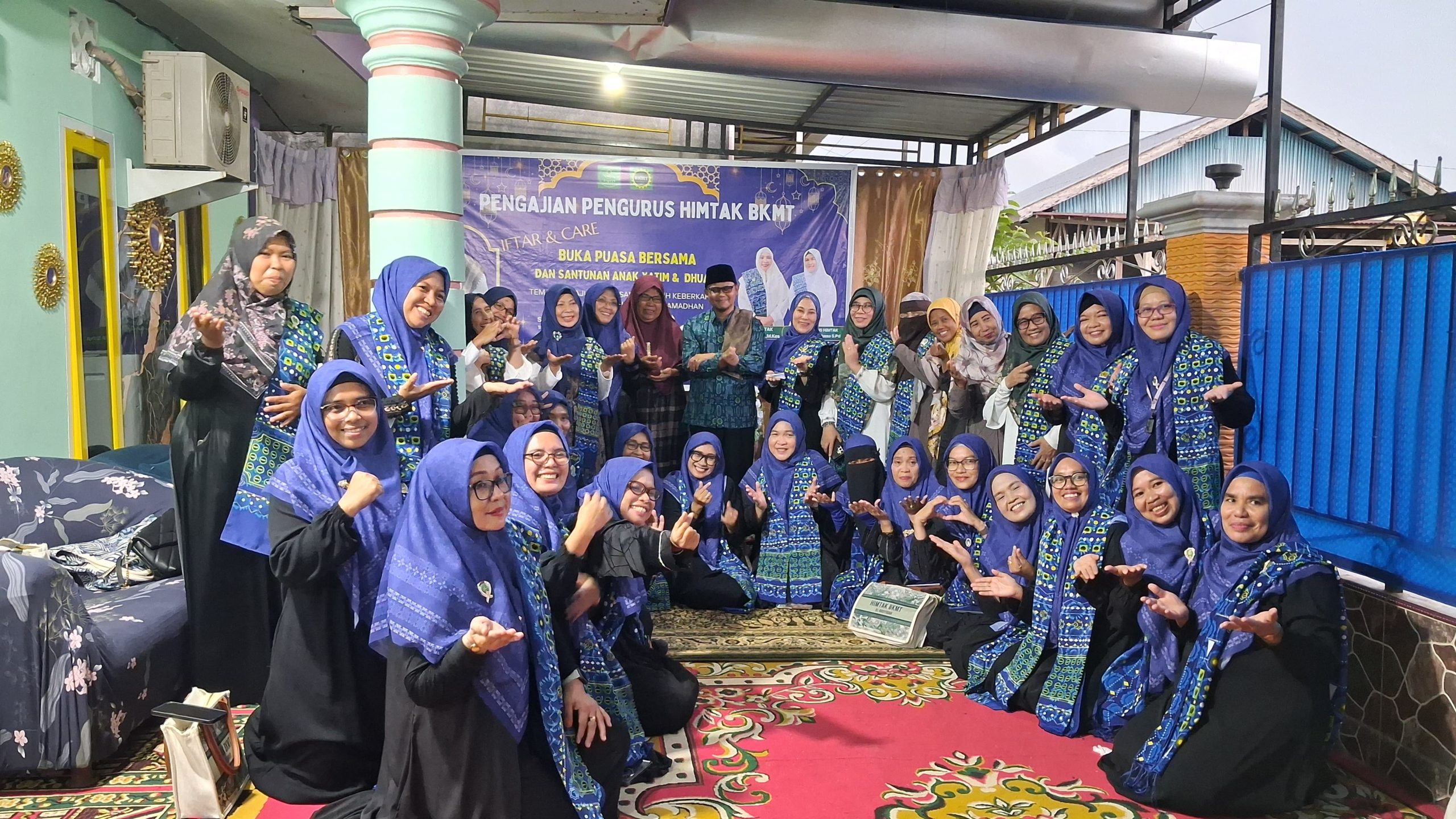 Pengajian dan Buka Puasa Bersama HIMTAK BKMT, 30 Anak Yatim dan Dhuafa Terima Santunan