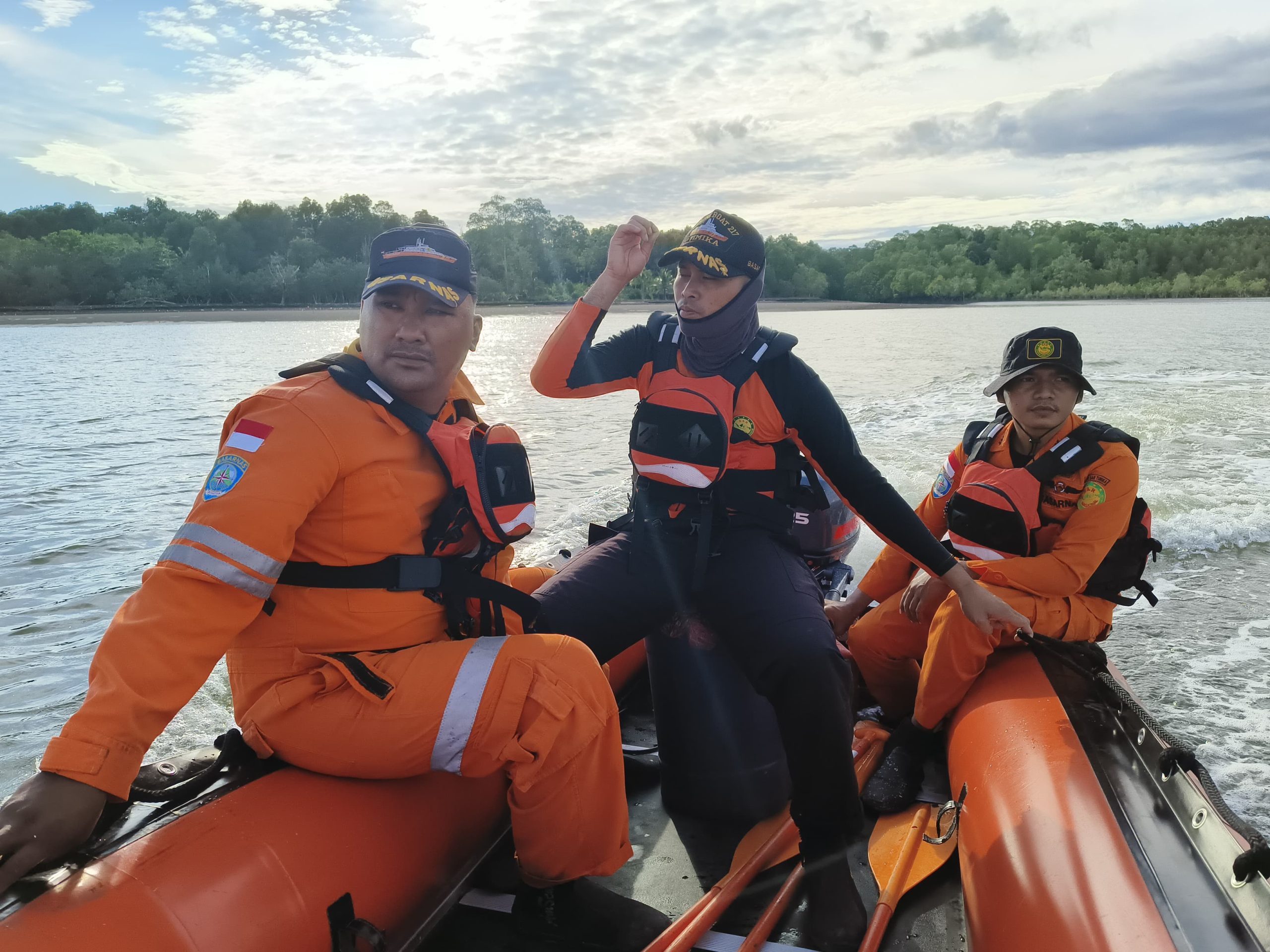 Pemancing 18 Tahun Terjatuh di Dermaga Poumako Timika, Tim SAR Gabungan Lakukan Pencarian