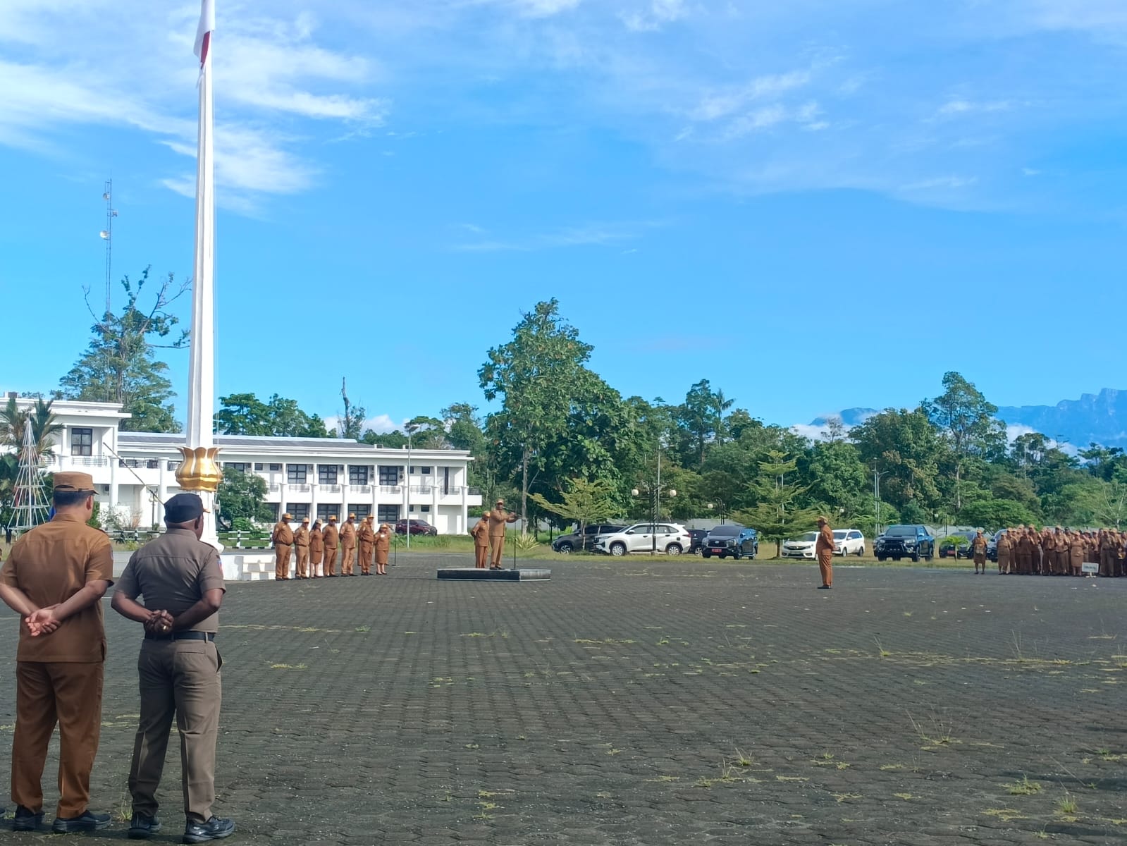 Bupati Mimika Apresiasi Kinerja ASN: Ekonomi Positif, Fokus Pembangunan Berbasis Data 2027