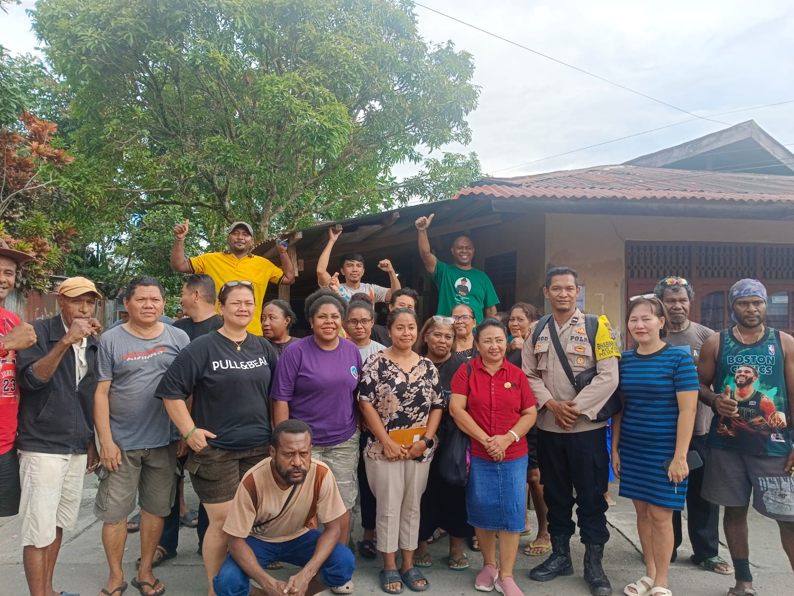 Lurah Kebun Sirih Akui Keterbatasan, Ajak Warga Aktifkan Jumat Bersih