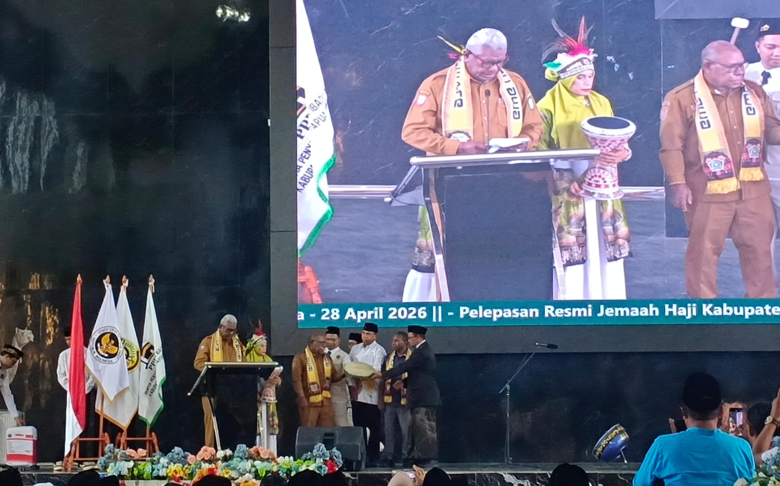 Pelepasan 120 Jemaah Haji Mimika 1447 H/2026 M, Usung Konsep Ramah Lansia, Disabilitas, dan Perempuan