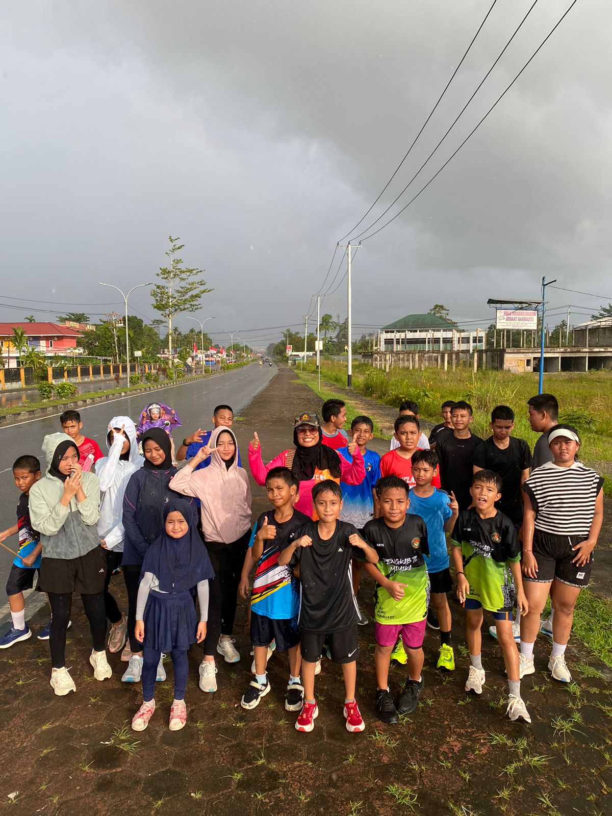 Semangat Hardiknas di Mimika: Kidz Runners Timika Gaungkan Gaya Hidup Sehat Lewat “Fun and Healthy Run”