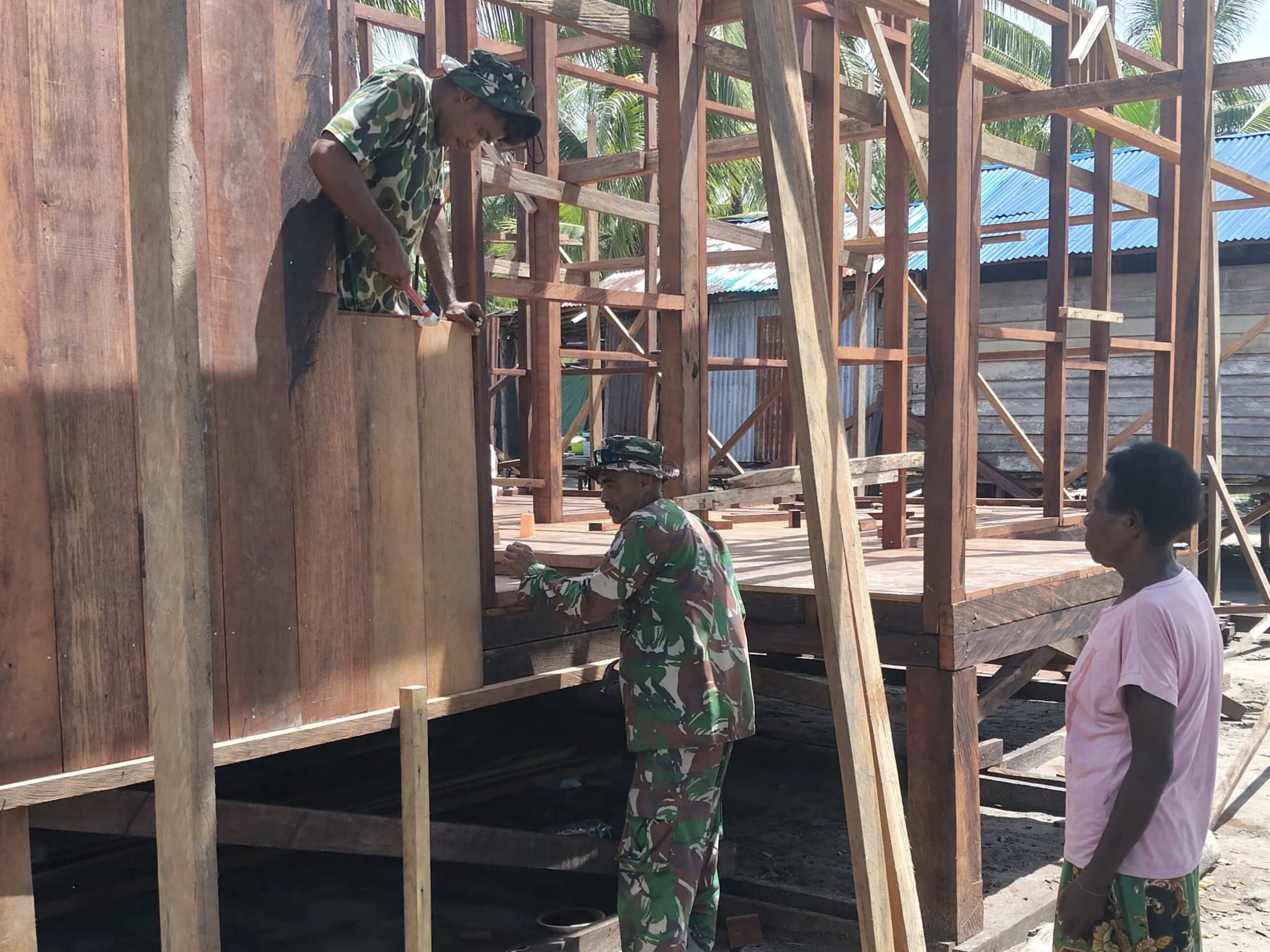 Pemasangan Dinding Dimulai, Progres Rumah TMMD Capai 30 Persen