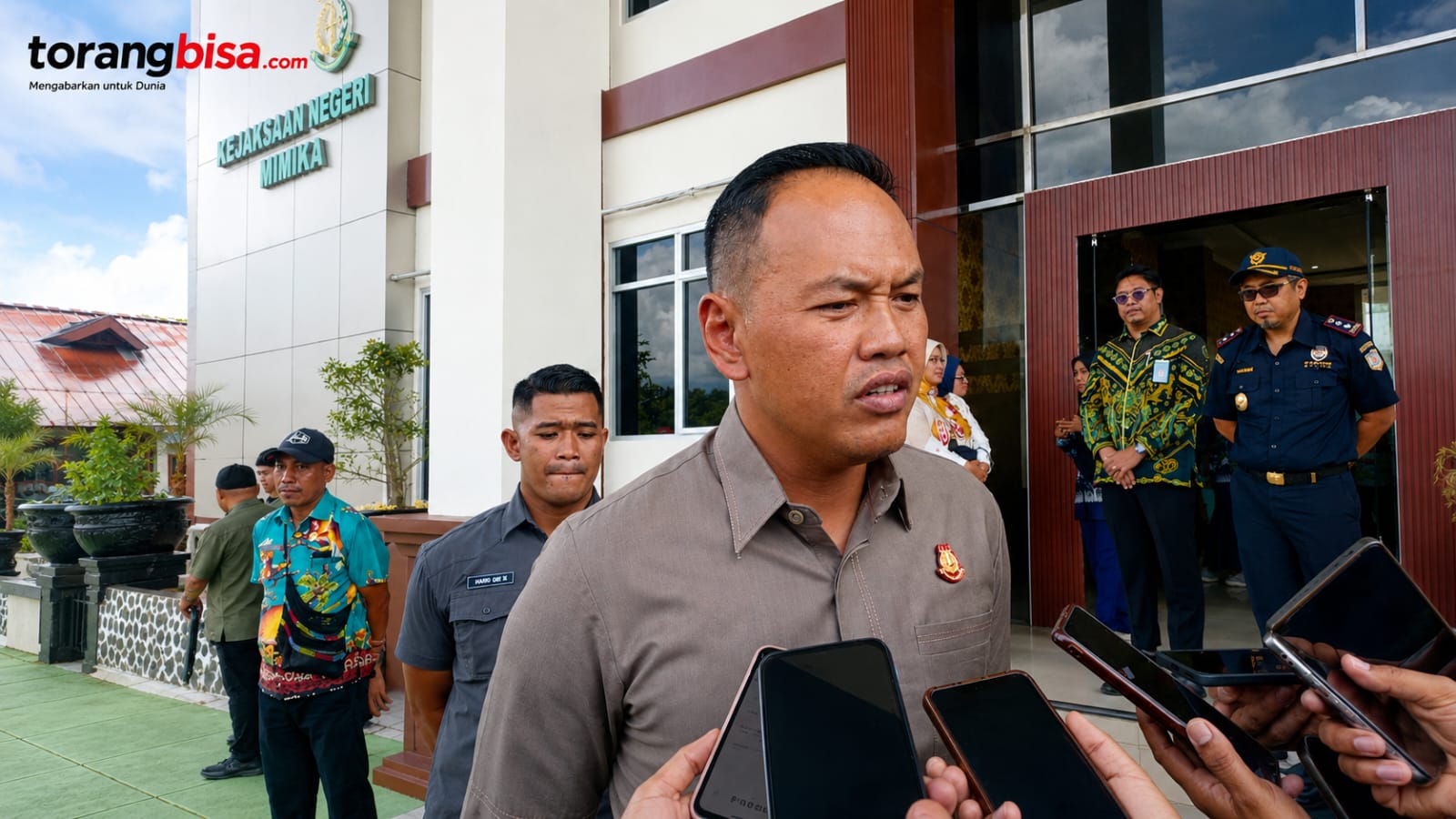 Kejari Mimika Tegaskan Komitmen Berantas Korupsi, Satu Kasus Naik Penyidikan dan Delapan Saksi Diperiksa