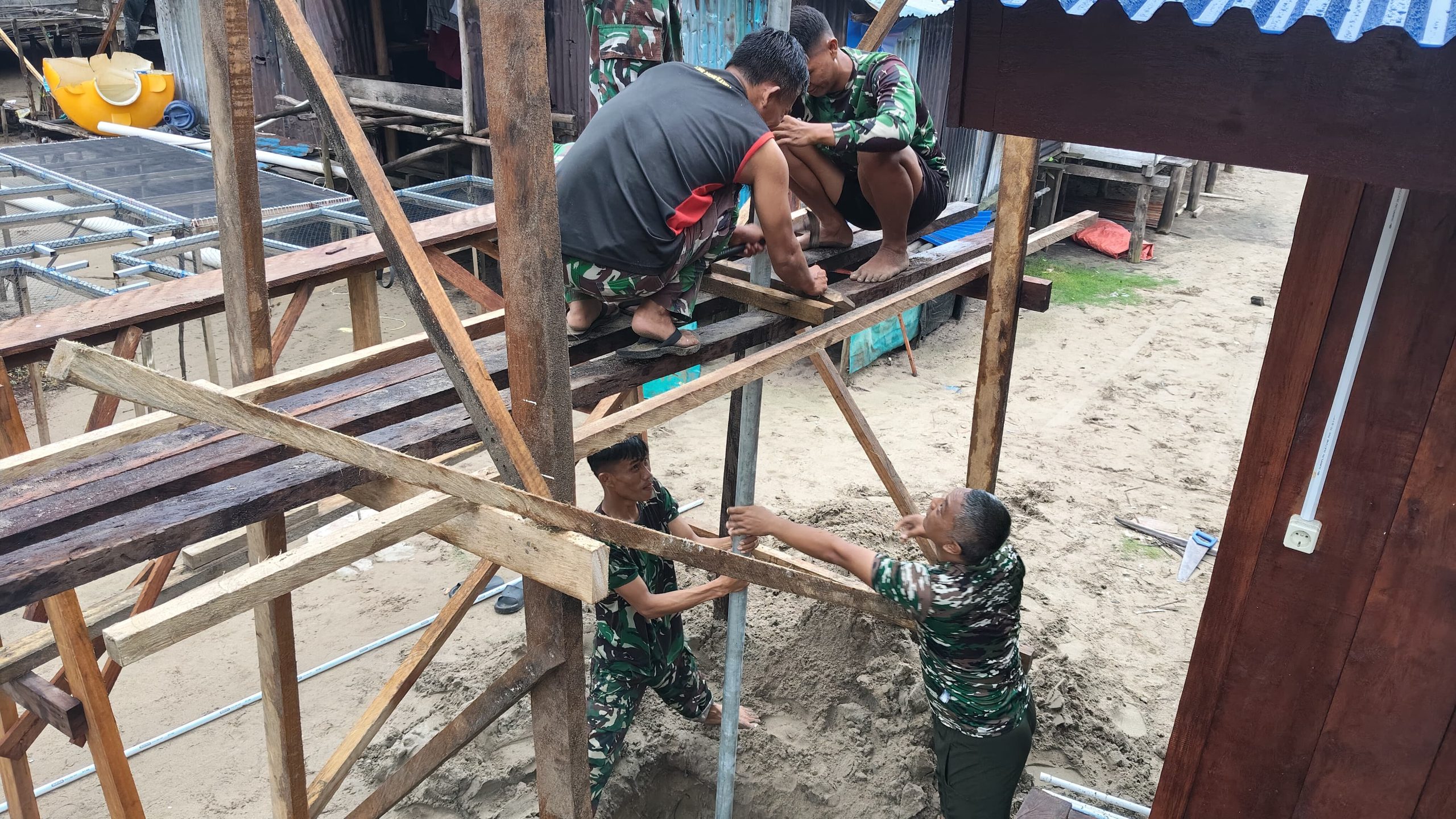 Satgas TMMD Kodim 1710/Mimika Mulai Pengerjaan Sumur Bor untuk Penuhi Kebutuhan Air Bersih Warga Keakwa