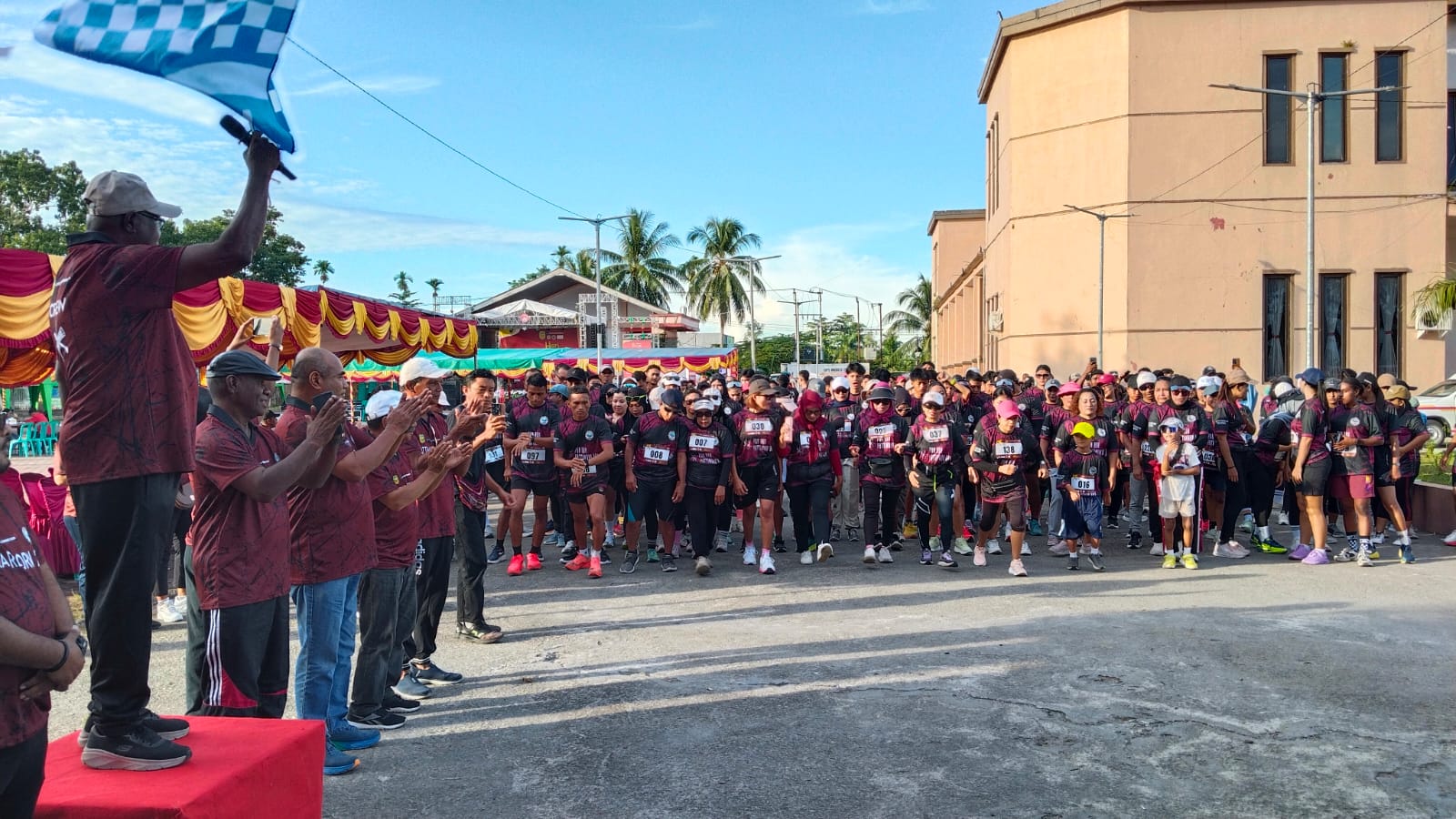 Fun Run 7K Hari Pattimura ke-209, Pemkab Mimika Ajak Warga Perkuat Persaudaraan dan Hidup Sehat