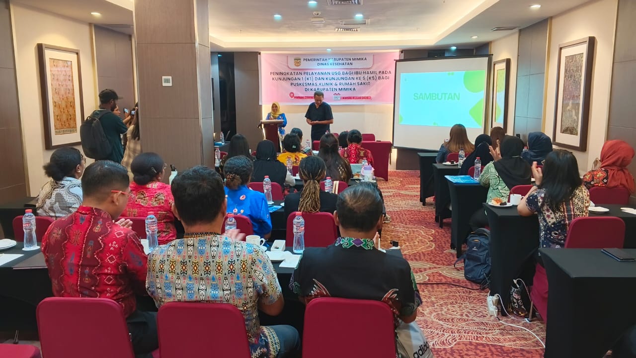 Tingkatkan Derajat Kesehatan Ibu dan Turunkan AKI dan AKB, Dinkes Mimika Gelar Peningkatan Pelayanan USG Bagi Dokter dan Bidan