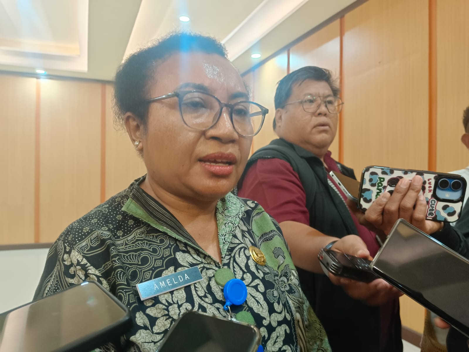 Kesbangpol Mimika Sosialisasi SIKEPO, Aplikasi Pelaporan keuangan Parpol